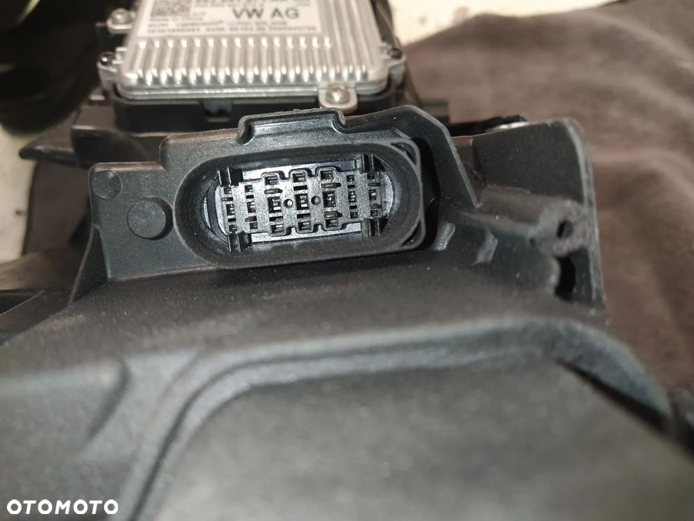 VW GOLF 8 VIII LIFT LAMPA LAMPY REFLEKTOR REFLEKTORY PRZÓD PRZEDNIE LEWA PRAWA LED MID FULL LED ORYGINAŁ - 23