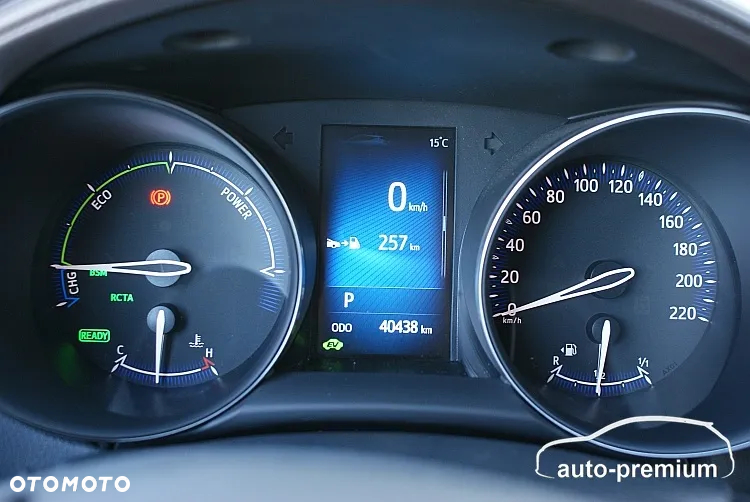 Toyota C-HR 1.8 Hybrid Neon Lime powered by JBL - 11