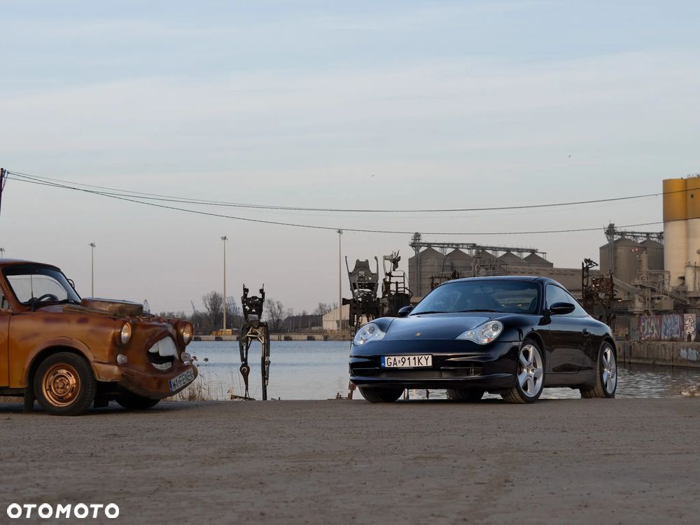 Porsche 911 Targa - 12