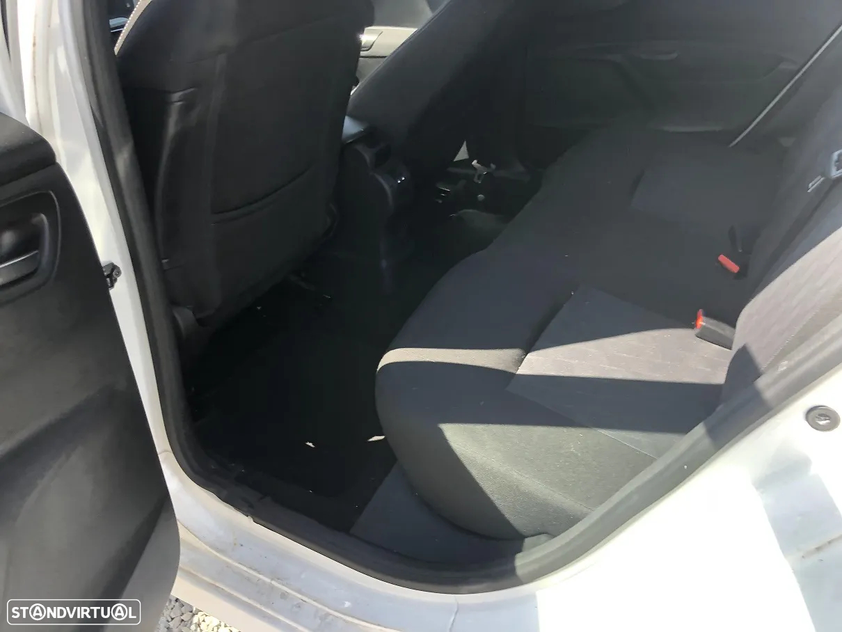Citroën C-Elysée 1.6 BlueHDi Exclusive - 6