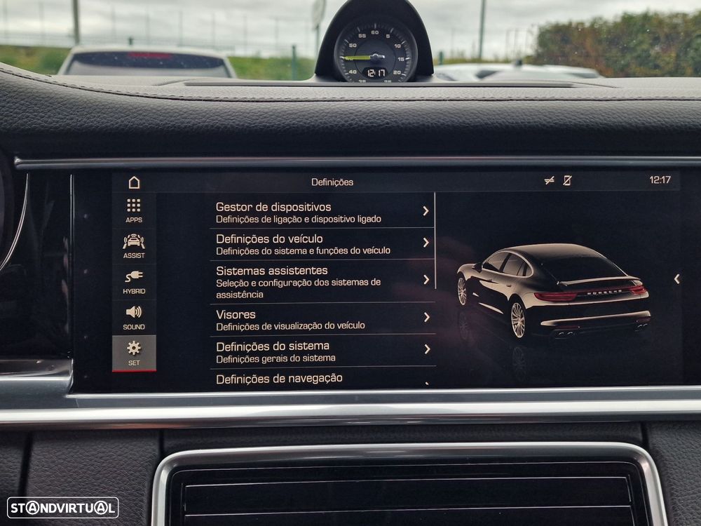 Porsche Panamera 4 E-Hybrid - 45