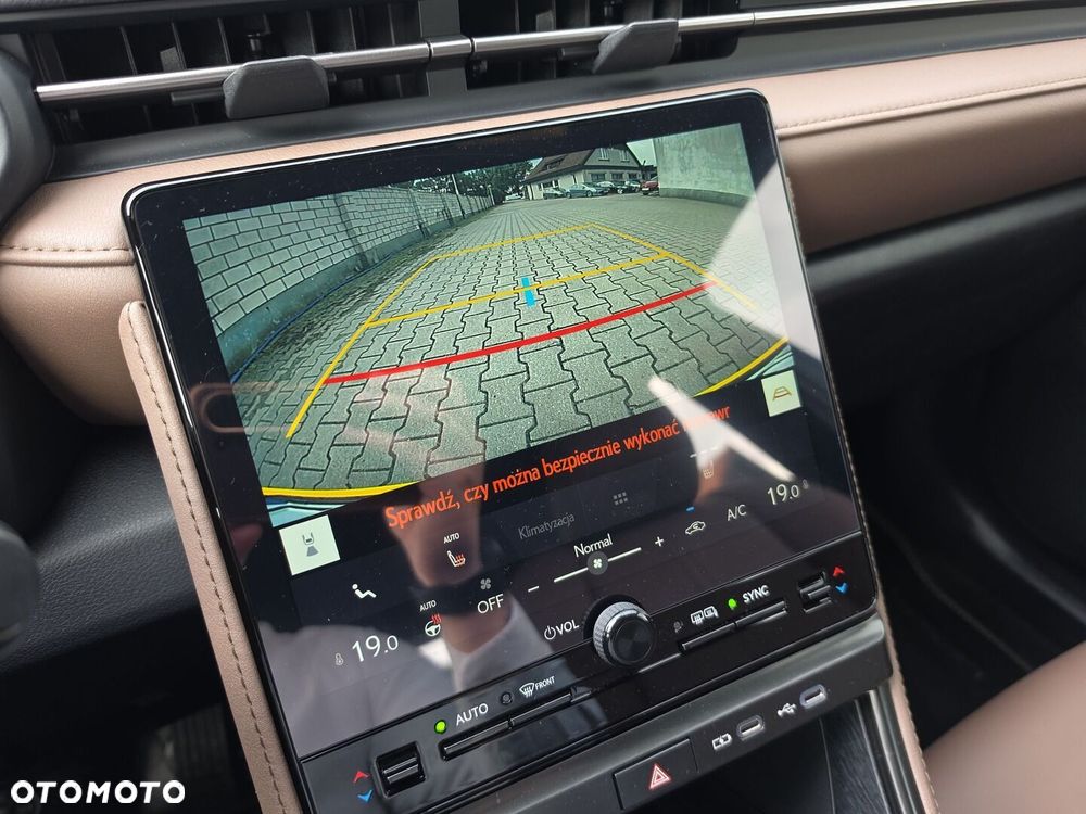 Lexus LBX 1.5 Hybrid Elegant - 16