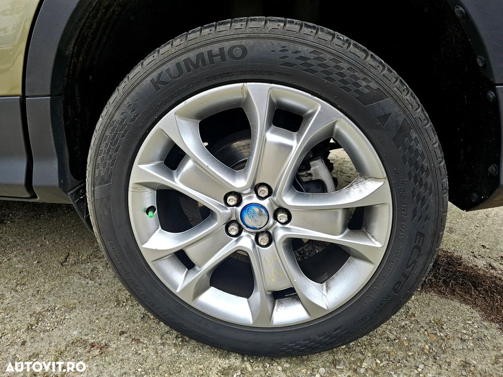 Ford Kuga 2.0 TDCi Powershift 4WD Titanium - 20