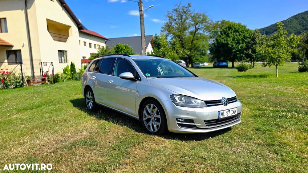 Volkswagen Golf - 3