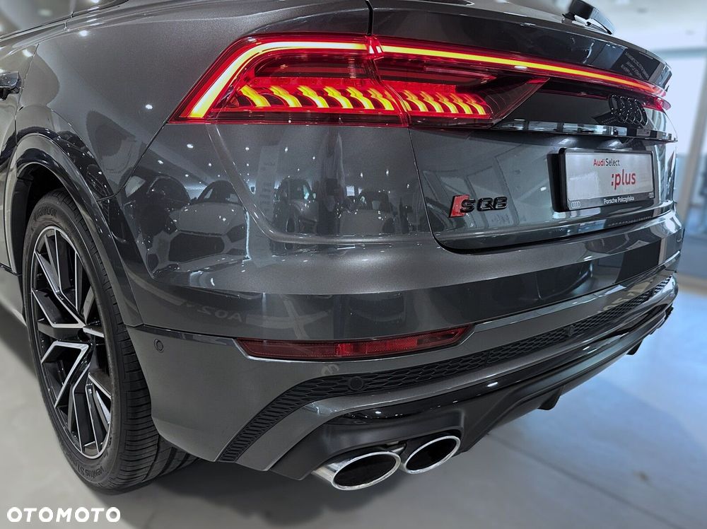 Audi SQ8 - 9