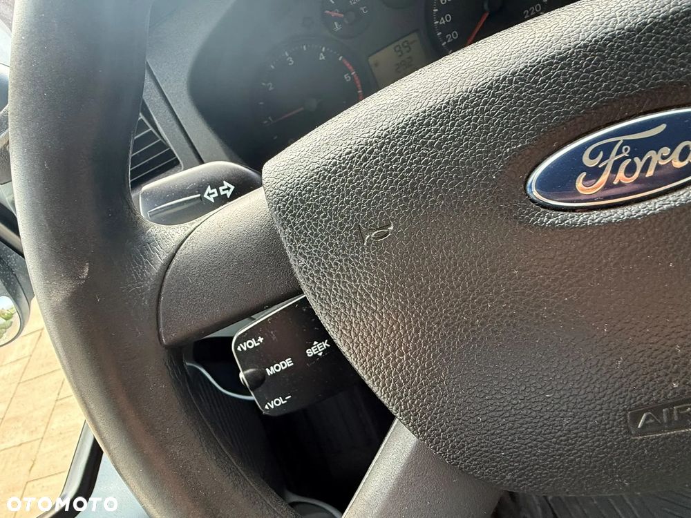 Ford Transit - 9