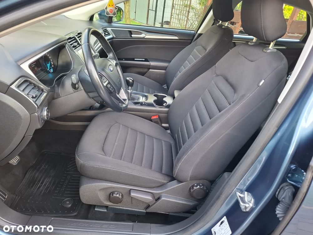 Ford Mondeo - 23
