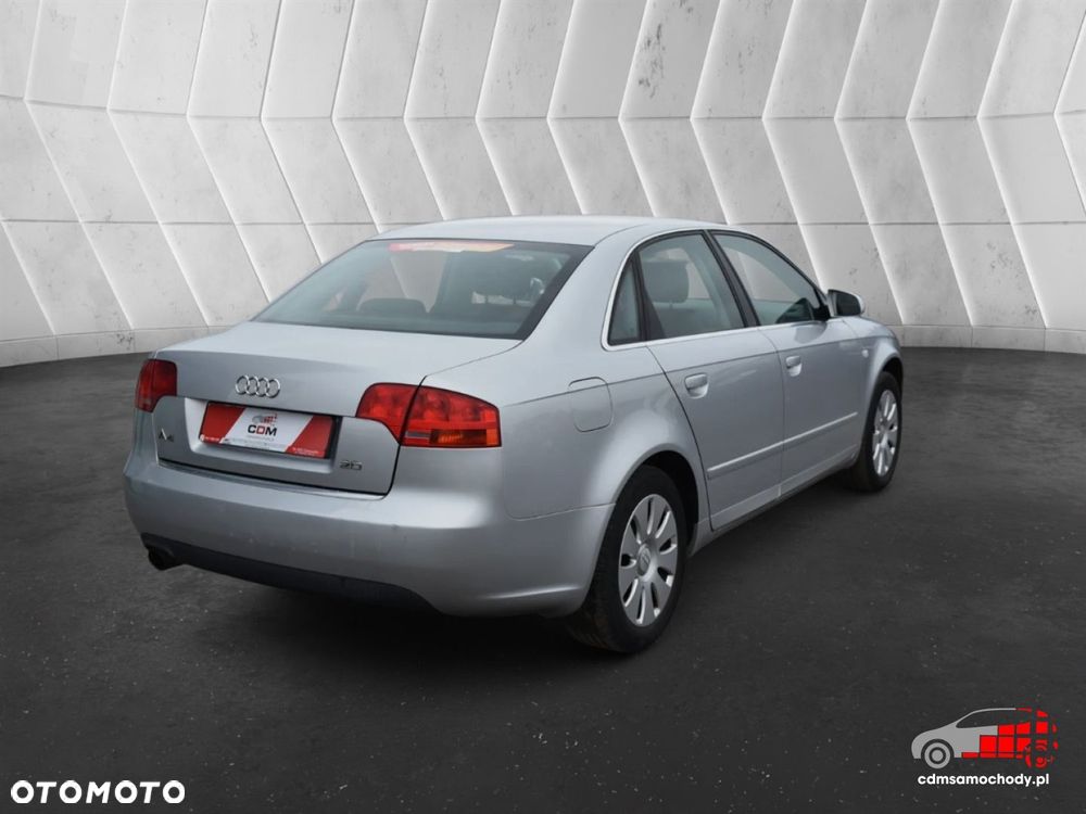 Audi A4 Limousine - 10