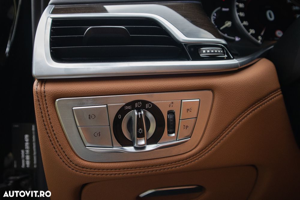 BMW Seria 7 750d xDrive - 16