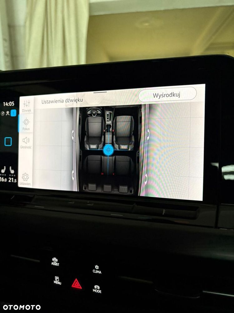 Volkswagen Golf - 32