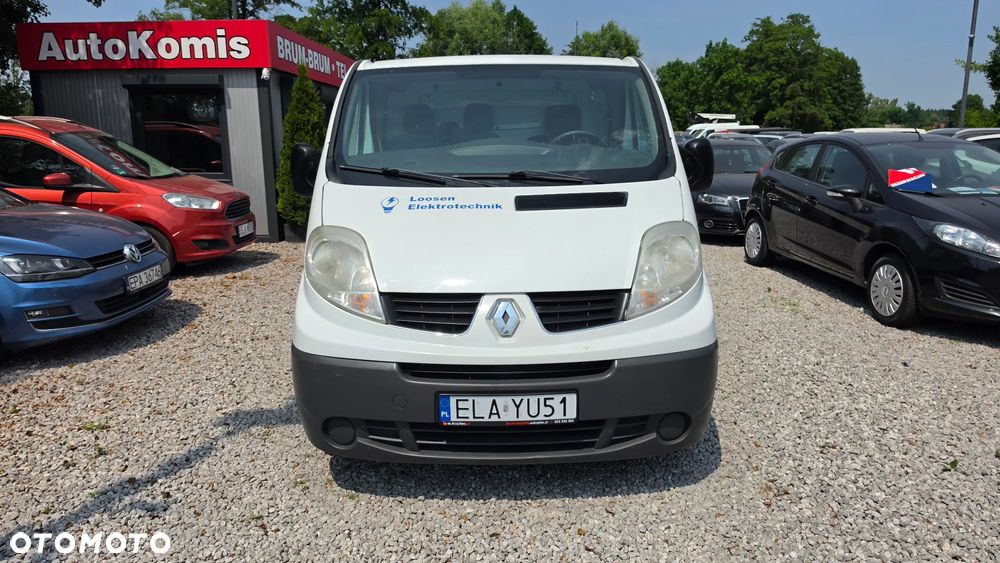 Renault TRAFIC - 10