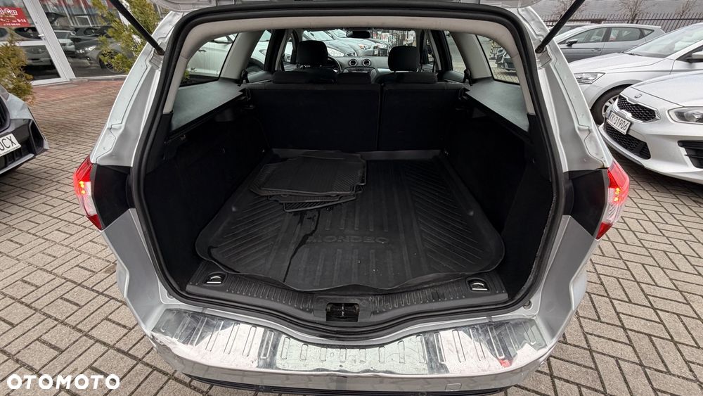 Ford Mondeo 2.0 TDCi Titanium - 23