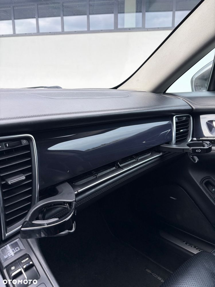 Porsche Panamera Diesel - 19
