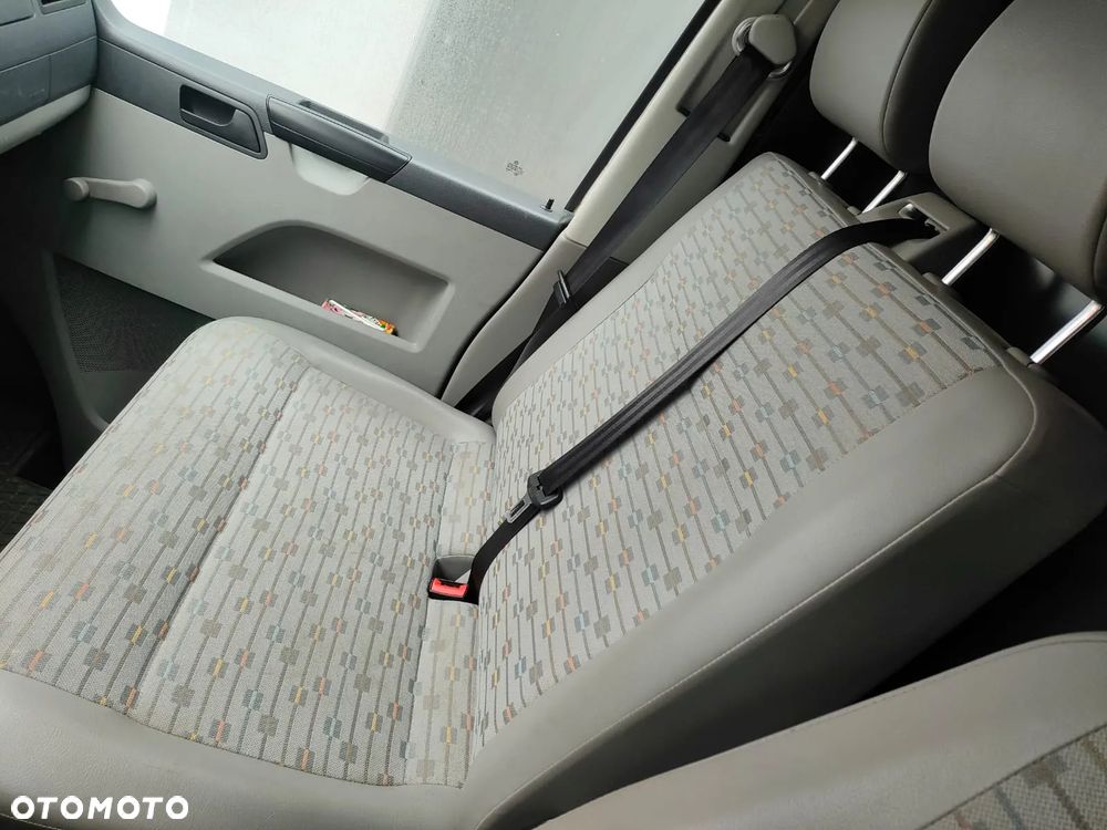 Volkswagen T5 BLASZAK - 5