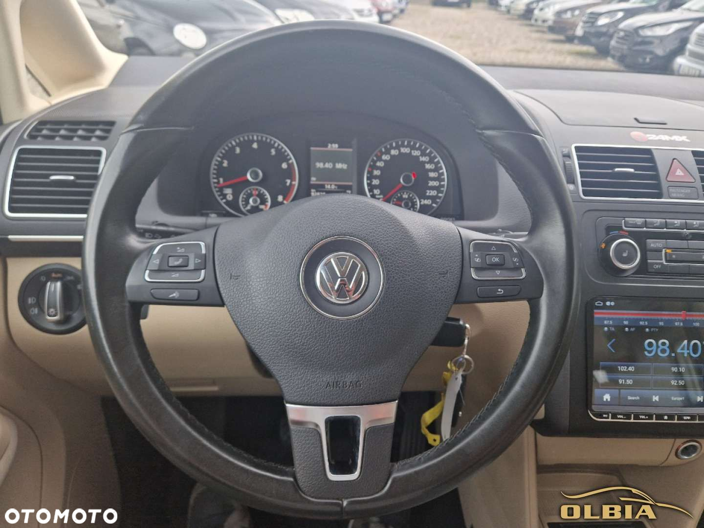 Volkswagen Touran 1.4 TSI Highline - 10