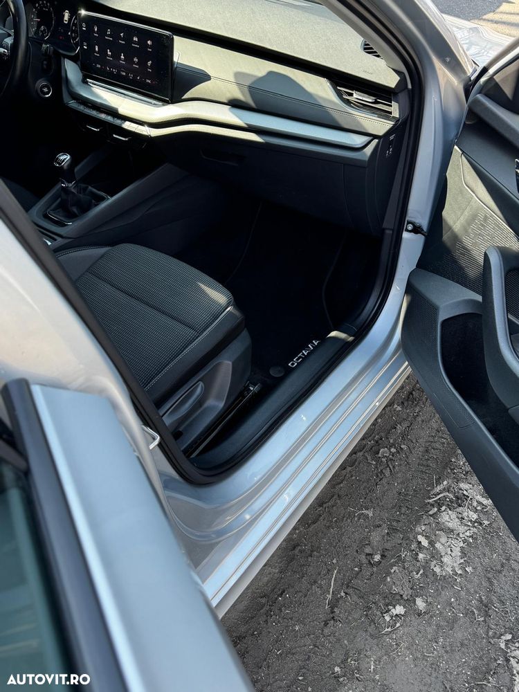 Skoda Octavia 2.0 TDI Ambition - 29