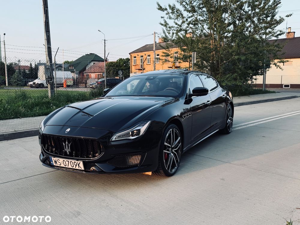 Maserati Quattroporte Modena (Ultima) - 2