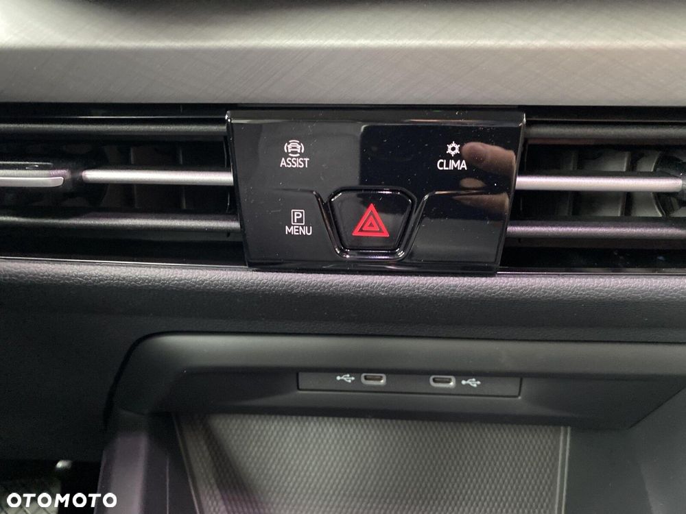 Volkswagen Golf - 40