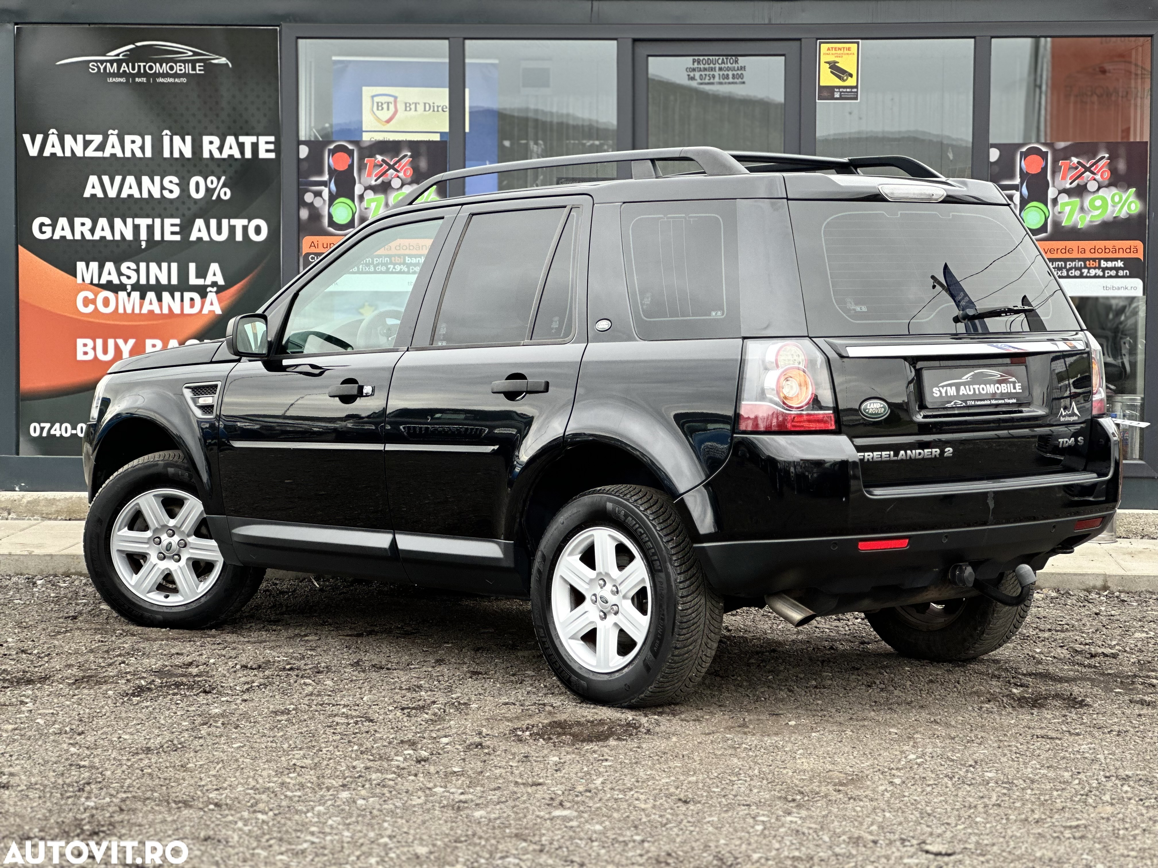 Land Rover Freelander 2 2.2 TD4 S - 3