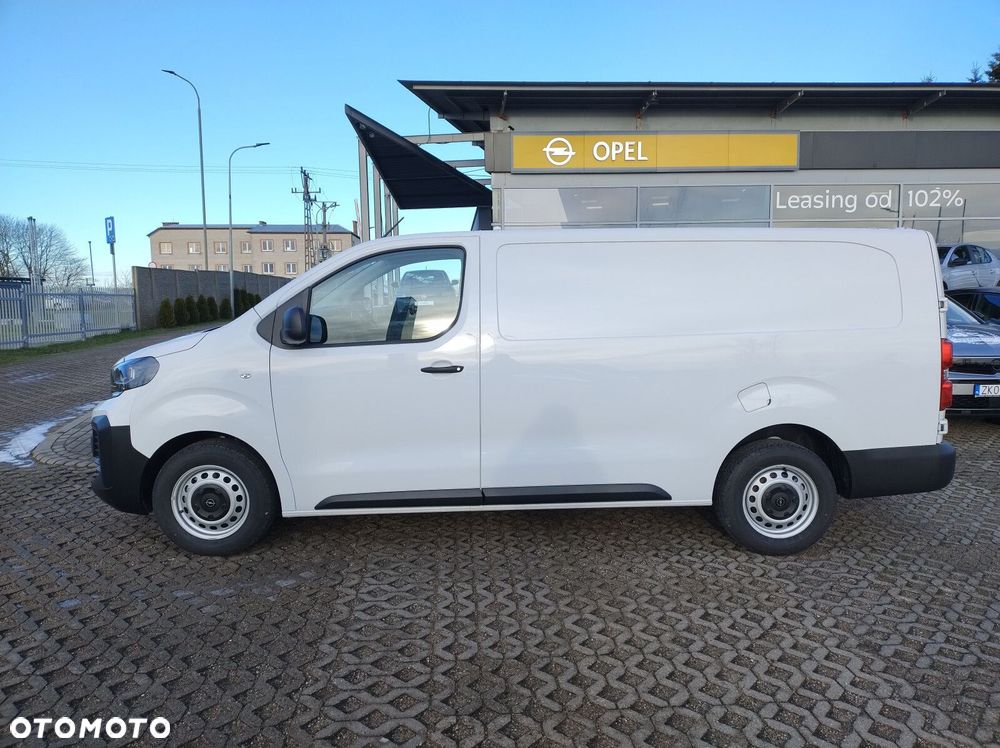 Opel Vivaro Vivaro Furgon XL Diesel 2.2 150 KM Automat - 4