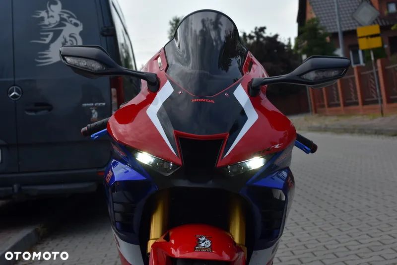 Honda CBR - 6