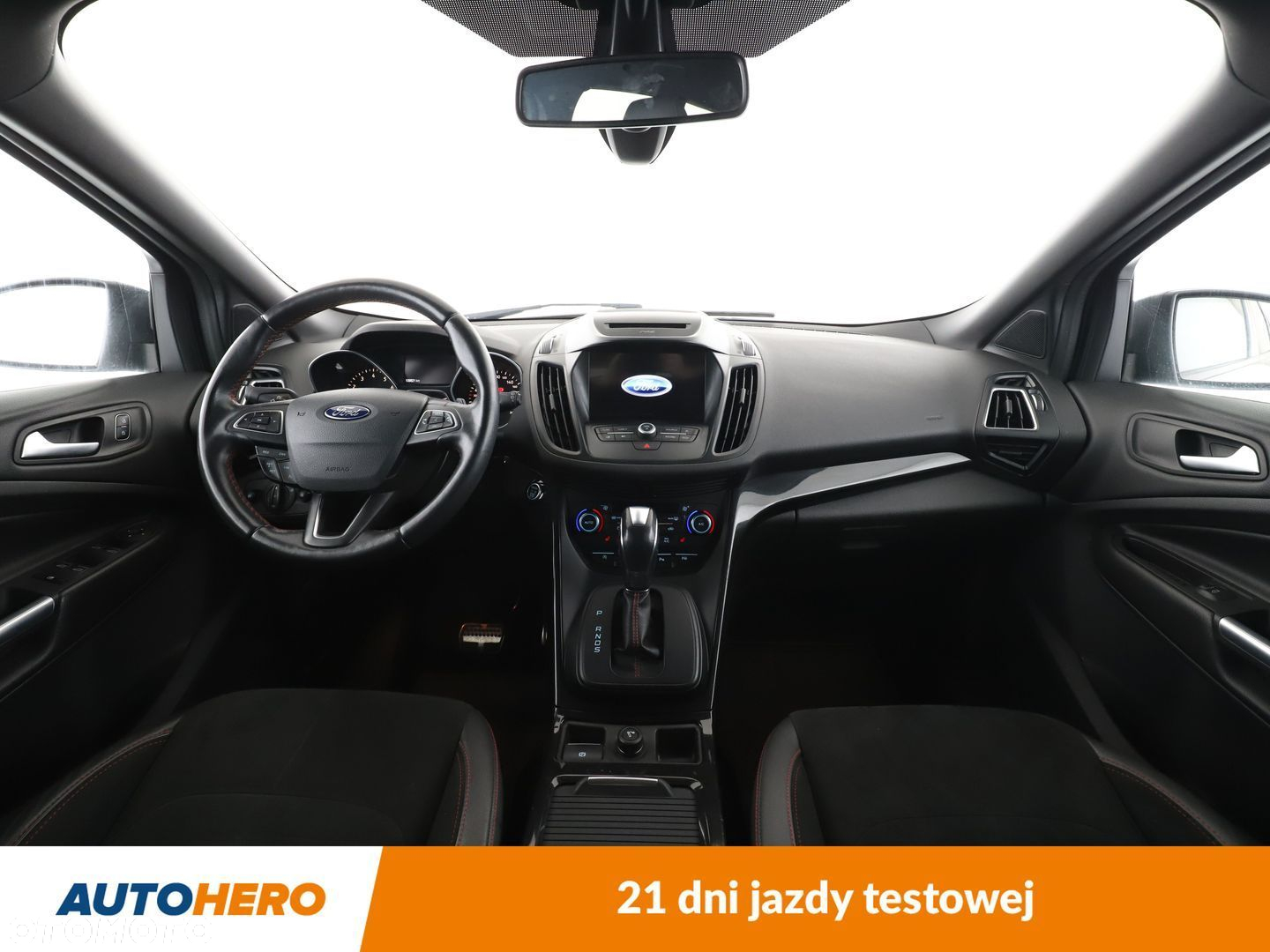 Ford Kuga - 12