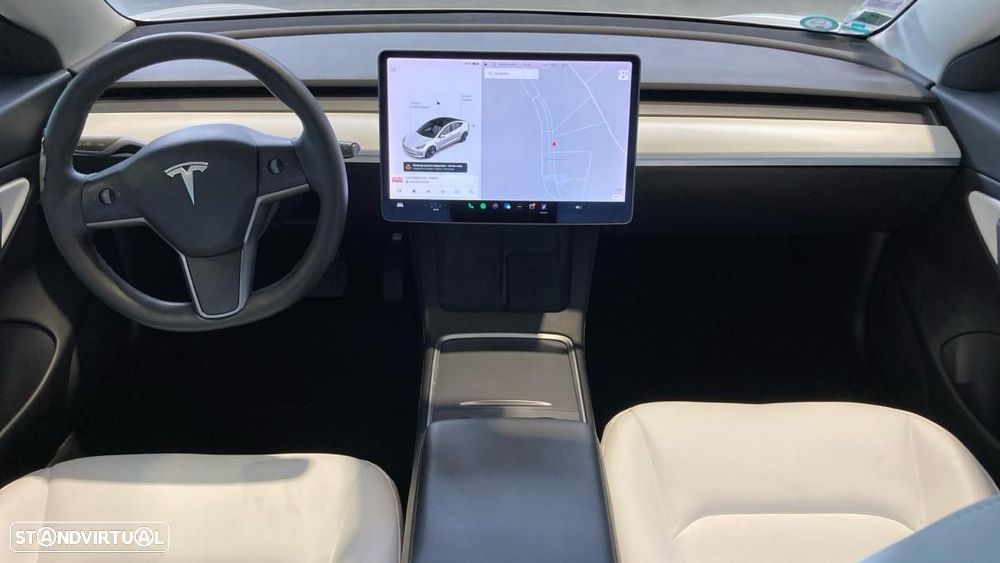 Tesla Model 3 Standard Range Plus RWD - 4