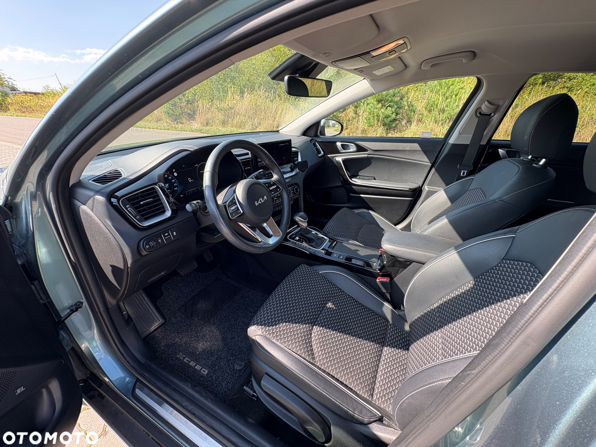 Kia XCeed 1.5 T-GDI Business Line DCT - 17