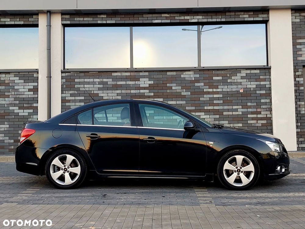 Chevrolet Cruze 1.8 LTZ - 4