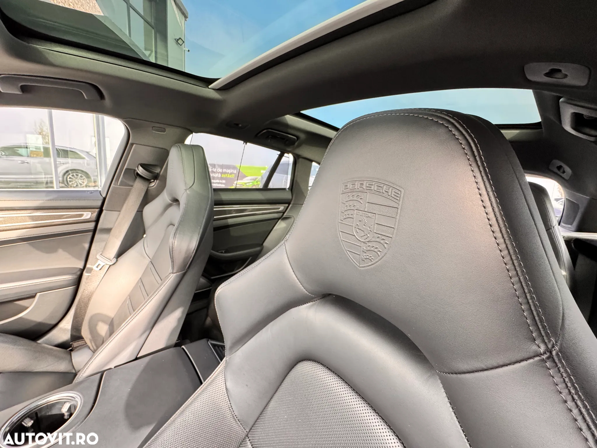 Porsche Panamera 4S Sport Turismo - 15