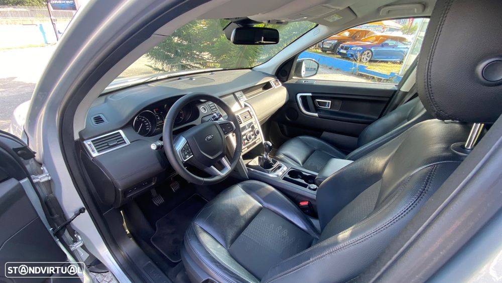 Land Rover Discovery Sport 2.0 TD4 SE - 23