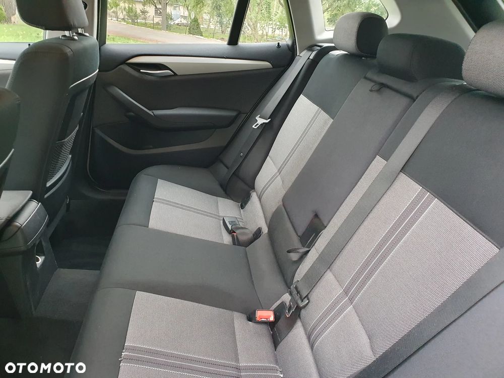 BMW X1 xDrive20d - 15