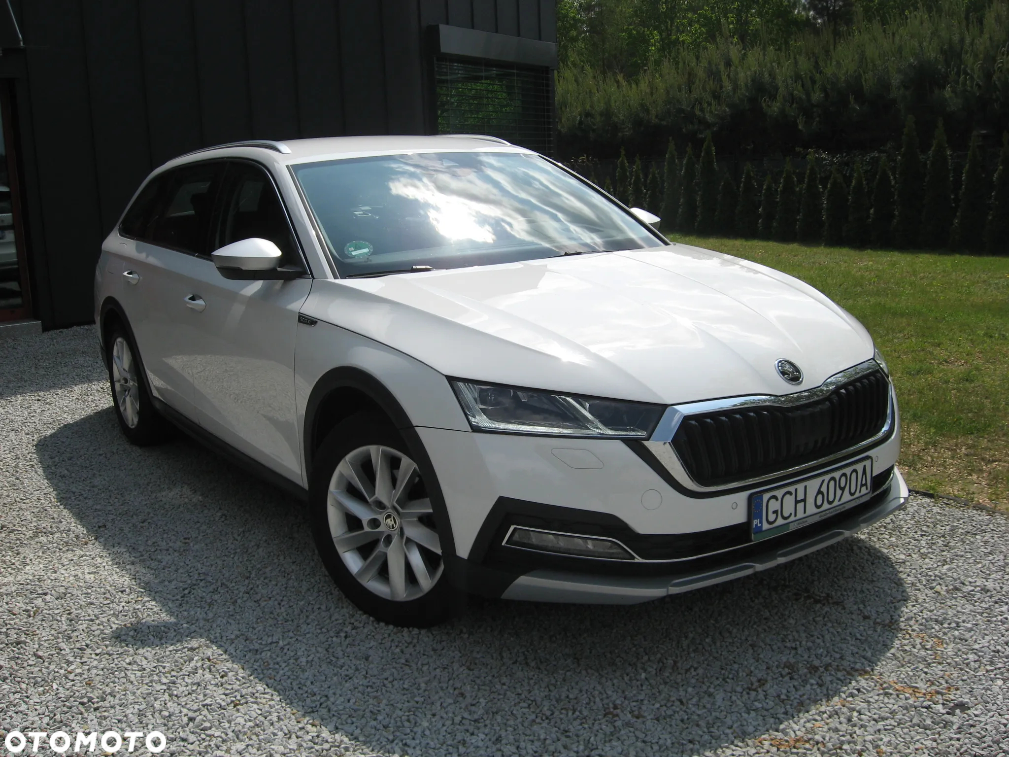 Skoda Octavia 2.0 TDI 4x4 Scout DSG - 35