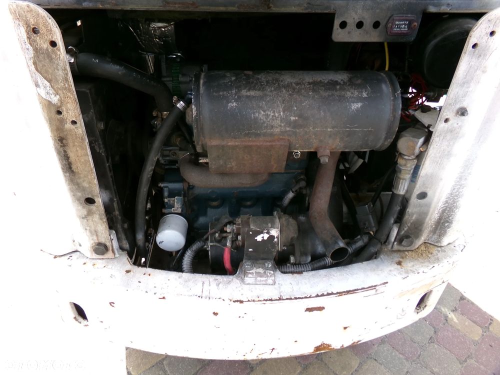 Bobcat x320 minikoparka - 7