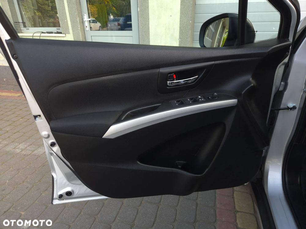 Suzuki SX4 S-Cross 1.4 Boosterjet Allgrip Comfort+ - 23