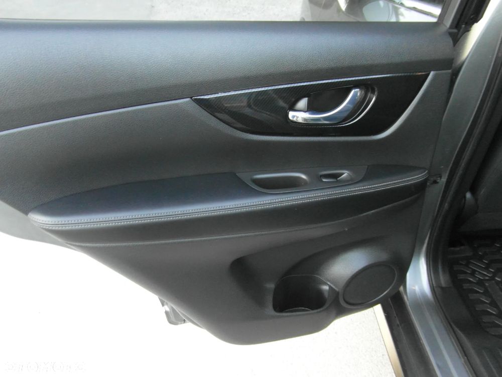 Nissan X-Trail 1.7 dCi N-Connecta 4WD - 34