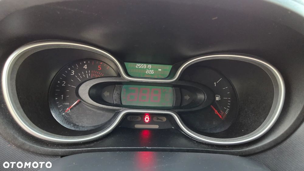 Renault Trafic 2.0 L2H1 HD Pack Clim EDC (bryg.) - 22