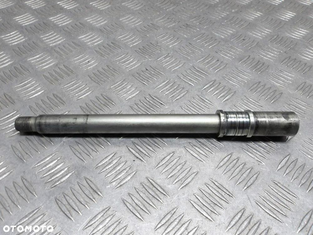 Ośka oś koła przód YAMAHA XV 1900 ROADLINER/STRATOLINER 06-14r   PN. 1D7-25181-00 - 1