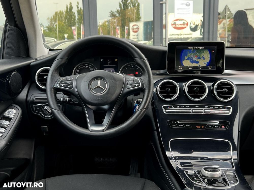 Mercedes-Benz GLC - 9