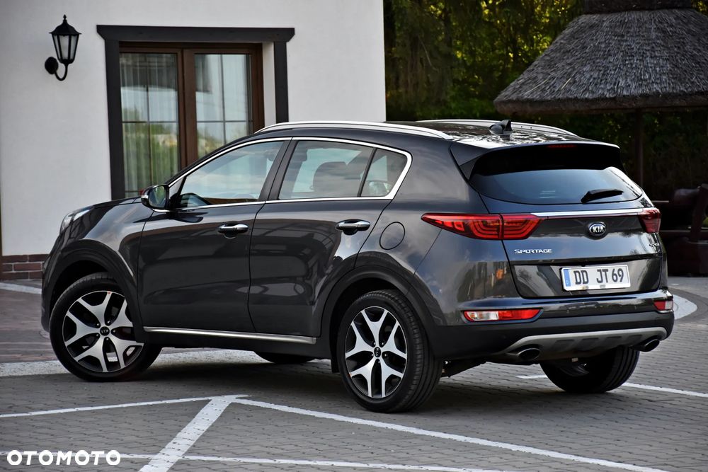 Kia Sportage 1.6 T-GDI AWD GT LINE - 16