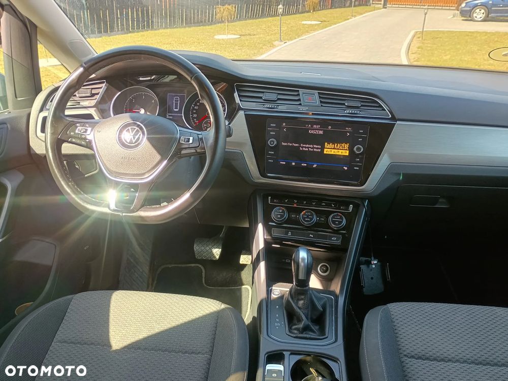 Volkswagen Touran 2.0 TDI SCR DSG Comfortline - 21