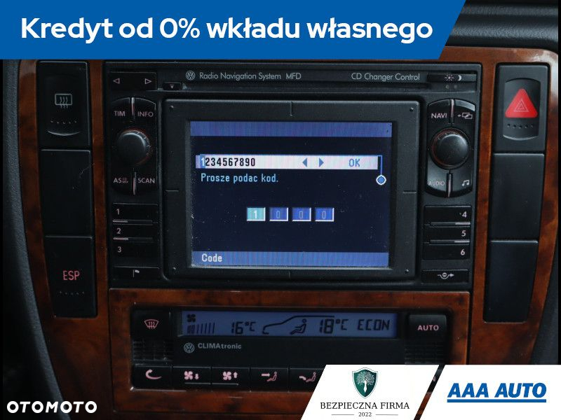 Volkswagen Passat - 13