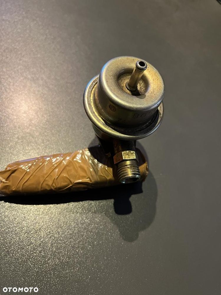 REGULATOR CIŚNIENIA PALIWA FORD CITROEN LANCIA 0280160216 BOSCH - 3