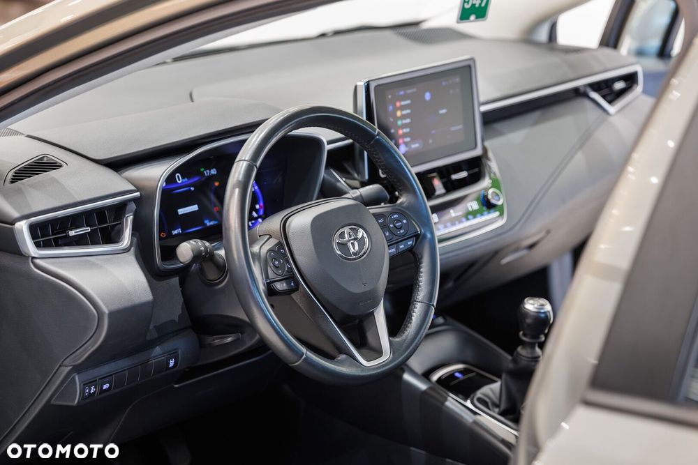 Toyota Corolla - 35