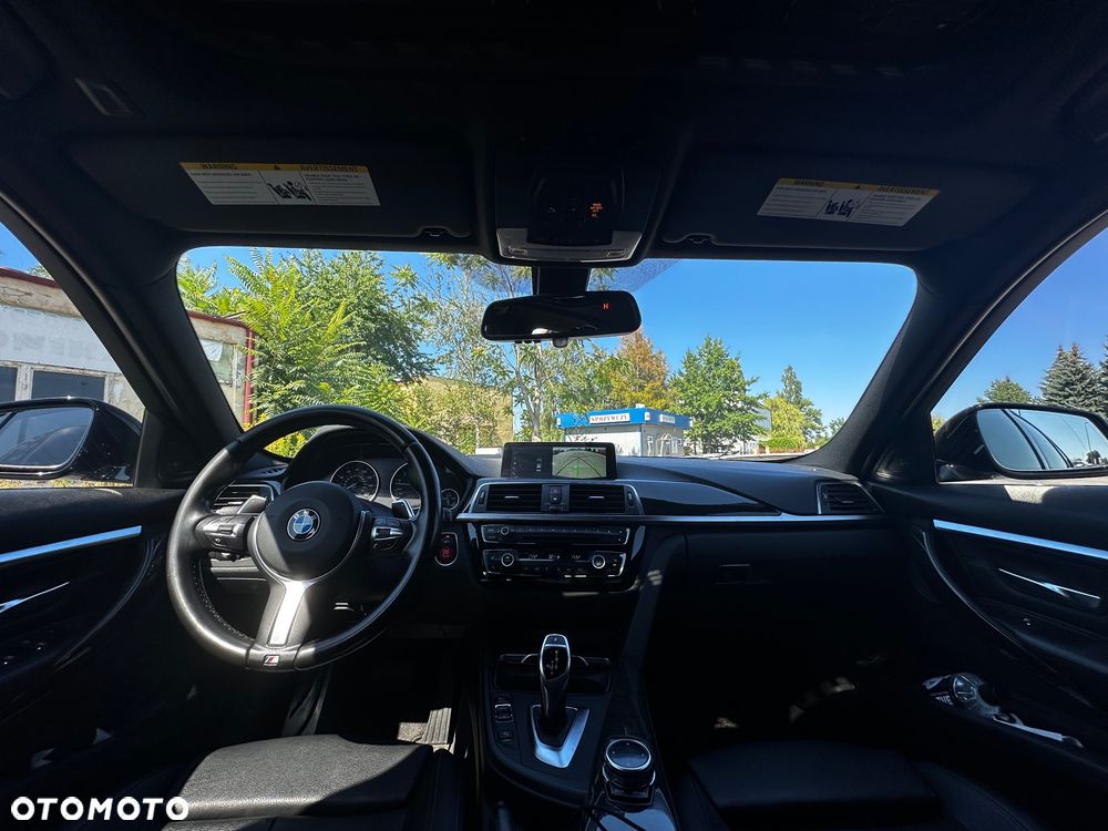 BMW Seria 3 340i Edition M Sport Shadow - 29