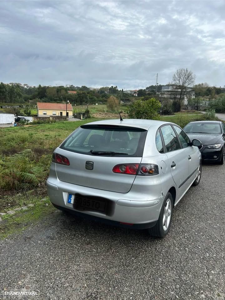 SEAT Ibiza - 4