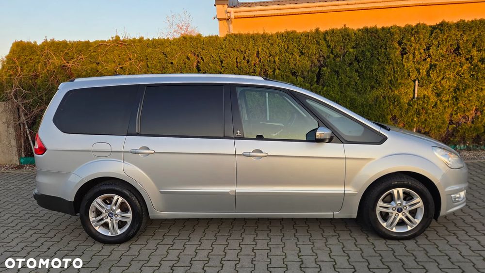 Ford Galaxy 2.0 TDCi Titanium - 13