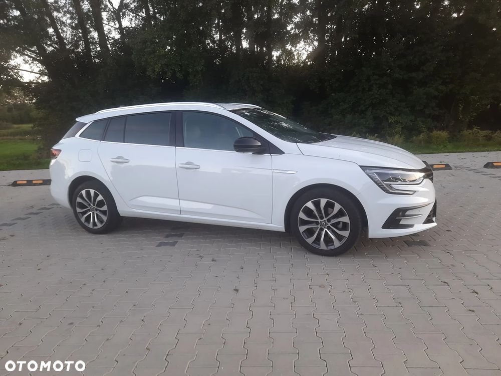 Renault Megane 1.3 TCe FAP Techno EDC - 12