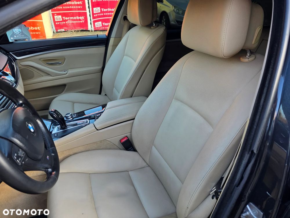 BMW Seria 5 520d Sport-Aut - 19
