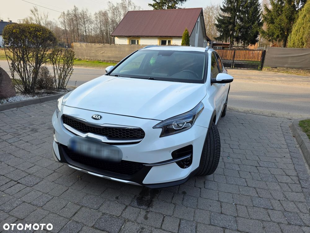 Kia XCeed 1.4 T-GDI L Business Line DCT - 4